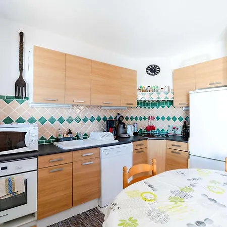 Climatisee Avec Terrasse, Cuisine D'ete Et Wifi - Proche A - Fr-1-409-261 Villa